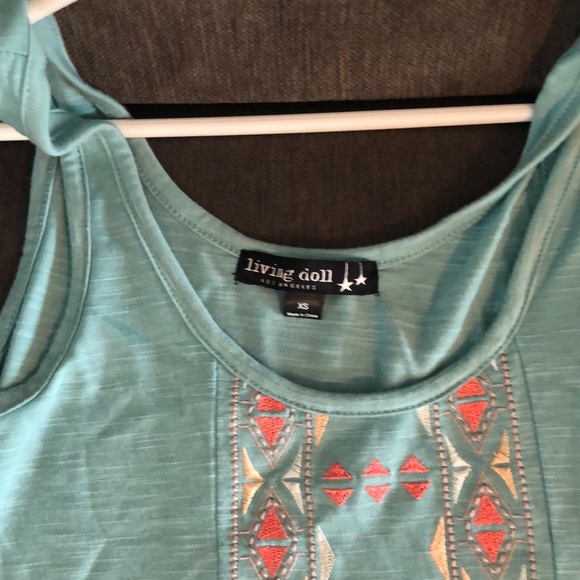 Tank top - Picture 2 of 3